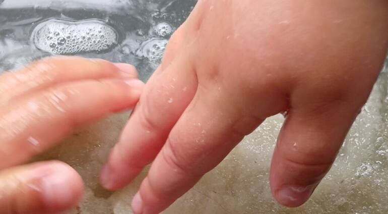 La nature en couleurs : Atelier laine et teinture végétale – Parents / enfants 3 – 8 ans